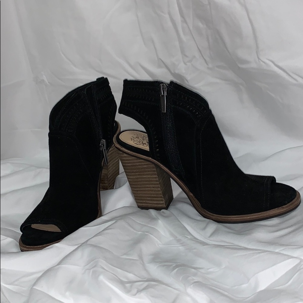brand new vince camuto booties!
